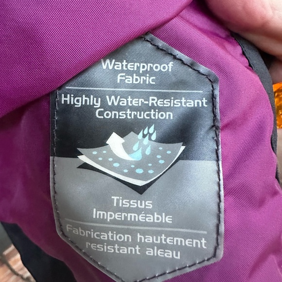 Women's Columbia Black Waterproof Jacket with Hood ~ Medium - Picture 5 of 9